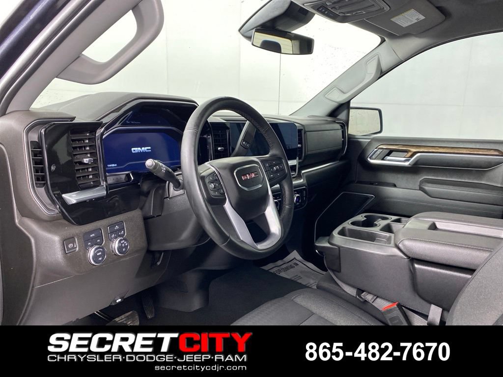 Used 2023 GMC Sierra 1500 Elevation AWD/4WD image 11