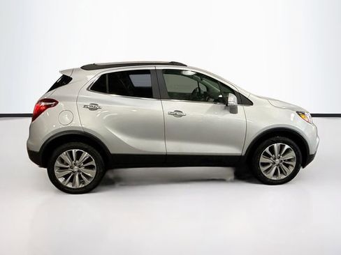 Used 2019 Buick Encore Preferred image 5