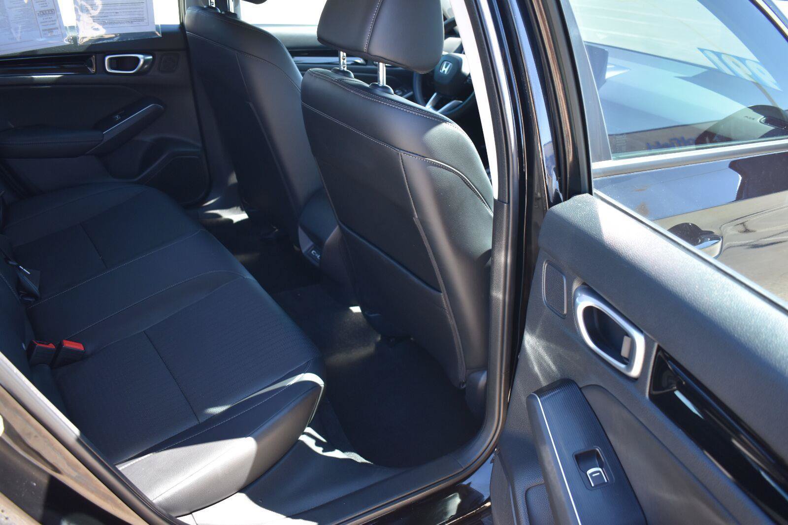 Used 2024 Honda Civic Touring image 17