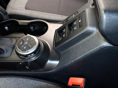 Used 2021 Ford Bronco Big Bend image 22