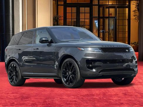 Used 2023 Land Rover Range Rover Sport SE AWD/4WD image 6