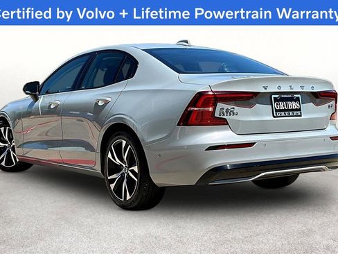Used 2025 Volvo S60 B5 Plus FWD image 17