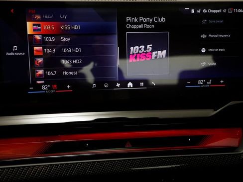 New 2026 BMW 550e xDrive w/ Premium Package image 9