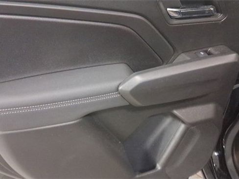 Used 2024 GMC Canyon Elevation w/ Convenience Package image 21