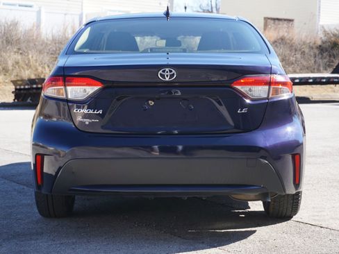 Used 2021 Toyota Corolla LE image 8