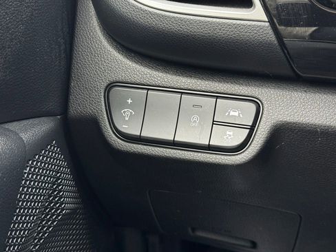 Used 2023 Kia Seltos EX image 33