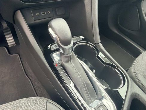 Used 2023 Buick Encore GX Select w/ Sport Touring Package image 30