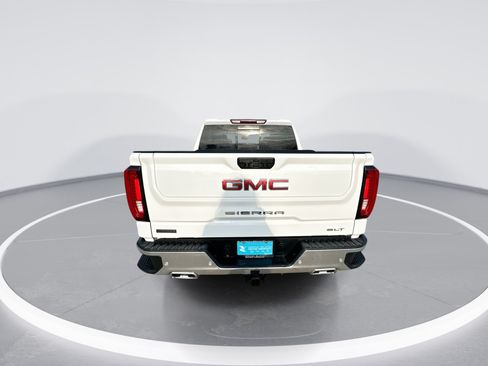 Used 2022 GMC Sierra 1500 SLT AWD/4WD image 7