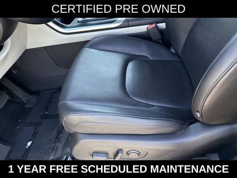 Used 2023 Kia Carnival LX FWD image 15
