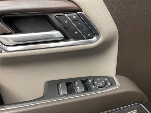 Used 2024 GMC Sierra 1500 SLT w/ SLT Premium Plus Package image 21