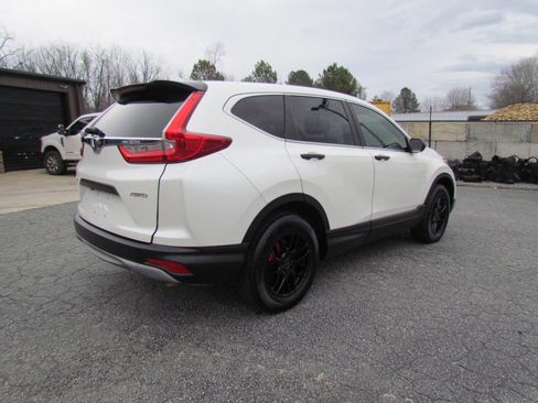 Used 2017 Honda CR-V LX image 7