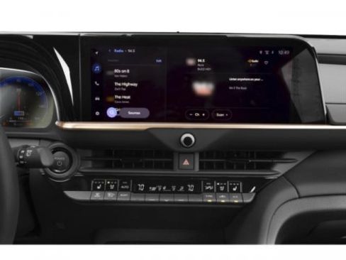 New 2025 Toyota Crown Signia image 12