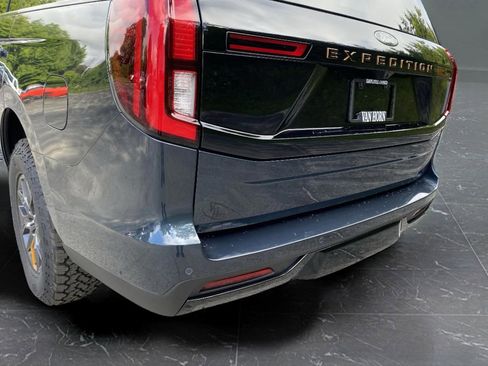 New 2025 Ford Expedition Tremor image 47