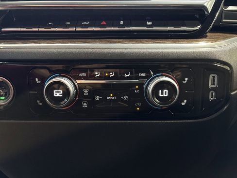 Used 2022 GMC Sierra 1500 Elevation image 20