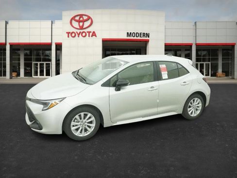 New 2026 Toyota Corolla SE image 8
