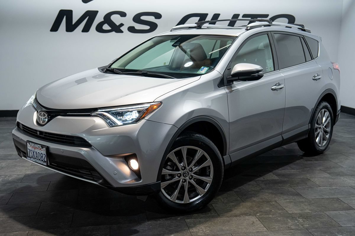 Used 2016 Toyota RAV4 Limited w/ Advanced Technology Package AWD/4WD image 24