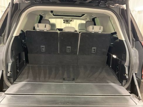 Used 2025 Ford Expedition Active AWD/4WD image 26