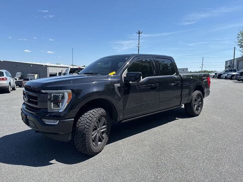 Used 2023 Ford F150 Lariat w/ Equipment Group 502A High AWD/4WD image 3