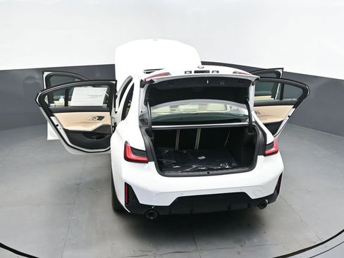 New 2026 BMW 330i Sedan w/ M Sport Package image 48