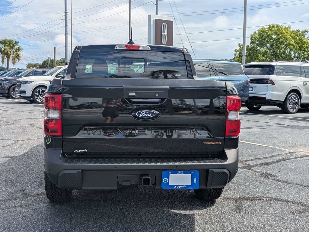 New 2026 Ford Maverick Tremor AWD/4WD image 5