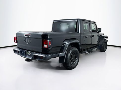 Used 2023 Jeep Gladiator Sport AWD/4WD image 9