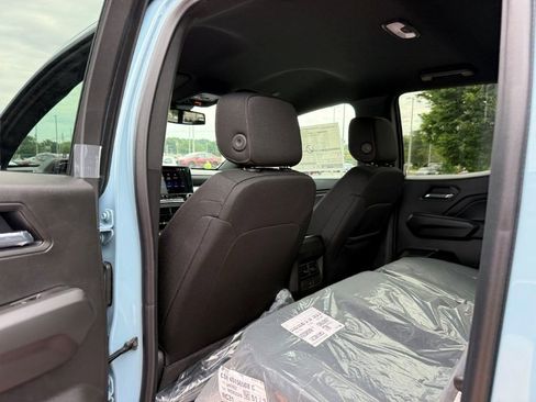 New 2026 Chevrolet Colorado LT RWD image 15