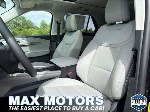 New 2026 Ford Explorer Active AWD/4WD image 26