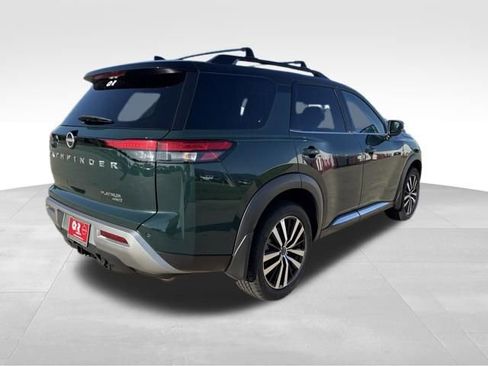 Used 2023 Nissan Pathfinder Platinum AWD/4WD image 7