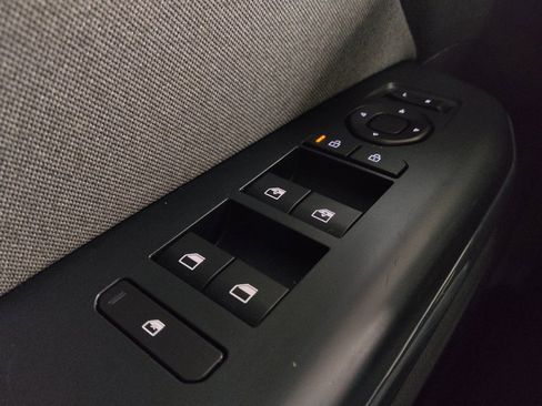 Used 2025 Kia K4 EX FWD image 27