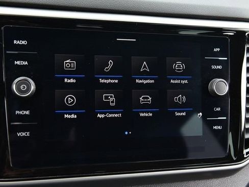 Certified 2023 Volkswagen Atlas Cross Sport SE w/ Black Wheel Package image 14