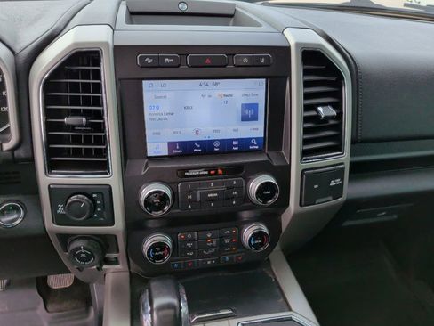 Used 2020 Ford F150 Lariat w/ Equipment Group 502A Luxury AWD/4WD image 27