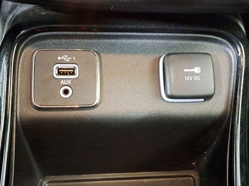 Used 2021 Jeep Compass Limited w/ Sun and Sound Group image 23