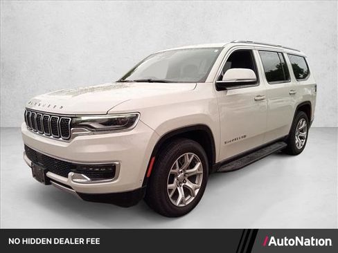 Used 2022 Jeep Wagoneer Series II RWD image 1