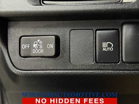 Used 2019 Toyota Tacoma SR5 image 37