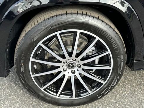 New 2025 Mercedes-Benz GLS 450 4MATIC image 26