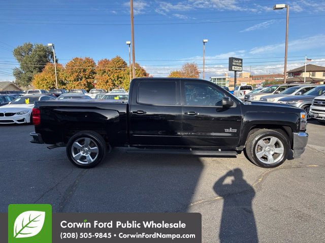 Used 2017 Chevrolet Silverado 1500 LT w/ Texas Edition RWD image 4