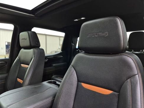 Used 2025 GMC Sierra 1500 AT4 w/ AT4 Premium Package AWD/4WD image 22