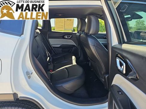 Used 2025 Jeep Compass Limited AWD/4WD image 26