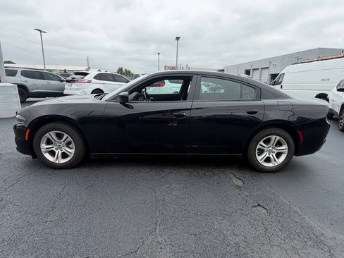 Used 2023 Dodge Charger SXT RWD image 6