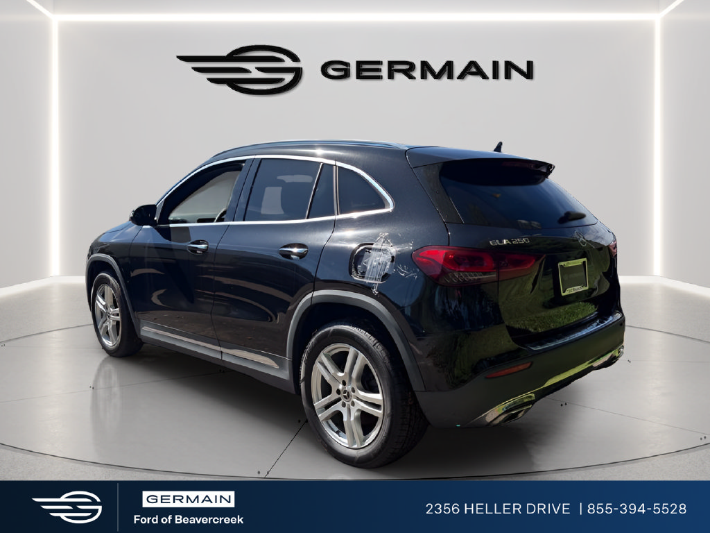 Used 2021 Mercedes-Benz GLA 250 4MATIC w/ Premium Package image 6