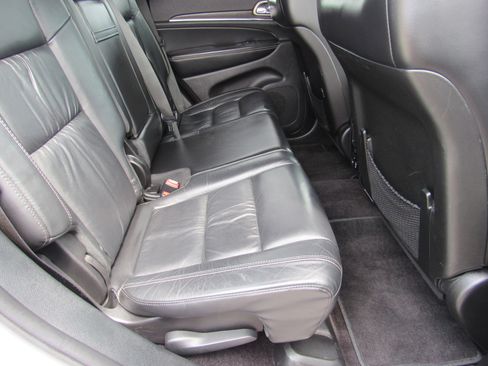 Used 2016 Jeep Grand Cherokee Limited AWD/4WD image 35