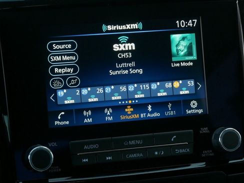 Used 2024 Nissan Frontier SL w/ Technology Package image 19