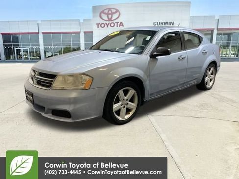 Used 2013 Dodge Avenger SE image 7