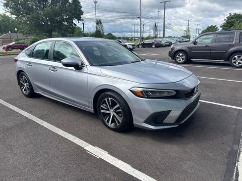 Used 2024 Honda Civic LX image 3