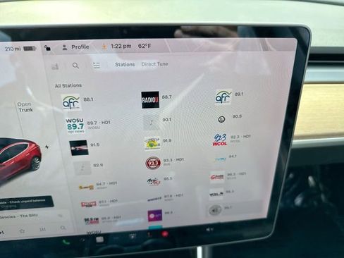 Used 2018 Tesla Model 3 Long Range image 16