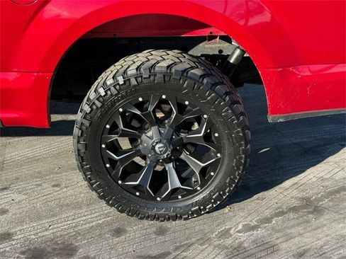 Used 2020 Ford F150 XLT image 4