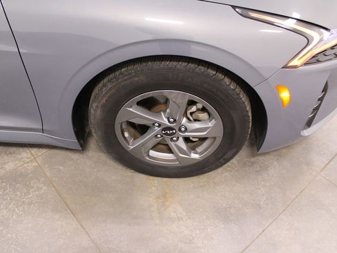 Used 2023 Kia K5 LXS image 52