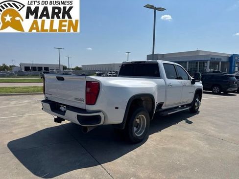 Used 2021 Chevrolet Silverado 3500 High Country w/ Technology Package AWD/4WD image 5