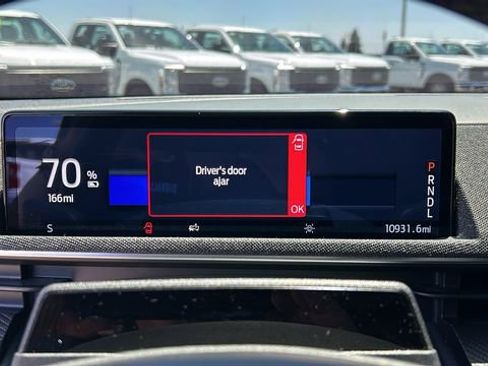 Used 2024 Ford Mustang Mach-E Premium image 18