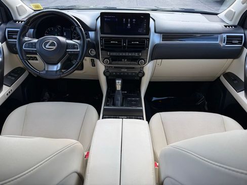 Used 2023 Lexus GX 460 Premium w/ Premium Package AWD/4WD image 14